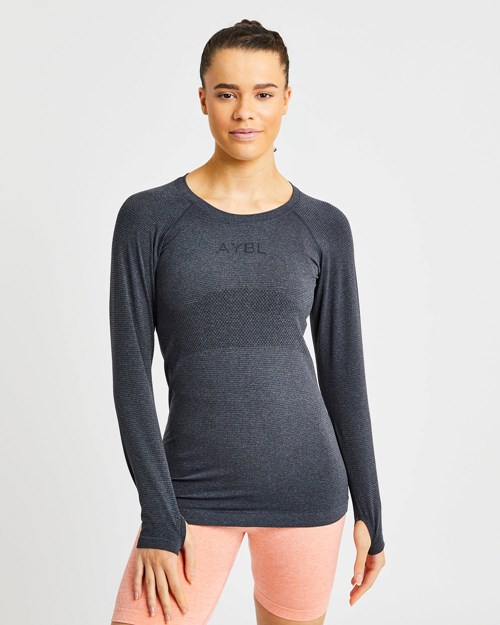 AYBL Embrace Seamless Long Sleeve T Shirt Schwarz | 906-MSFCDK