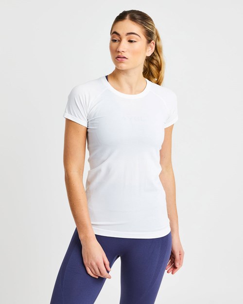 AYBL Embrace Seamless T Shirt Weiß | 579-DGEKZT