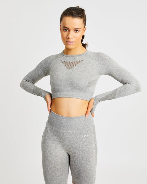 AYBL Motion Seamless Long Sleeve Crop Top Khaki | 934-KUXTWR