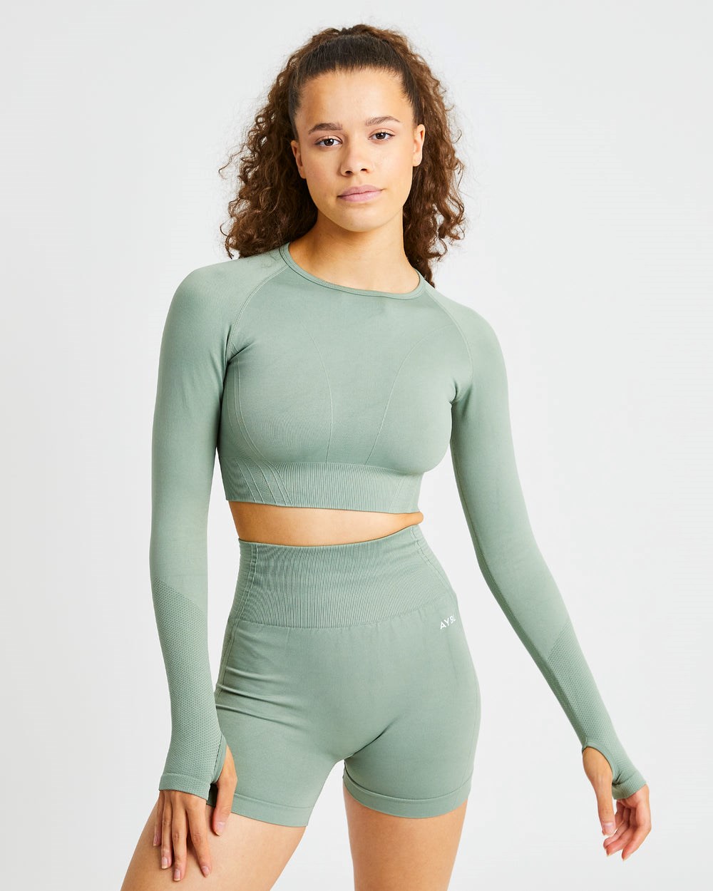 AYBL Balance V2 Seamless Long Sleeve Crop Top Olivgrün Grün | 274-VXGOFI