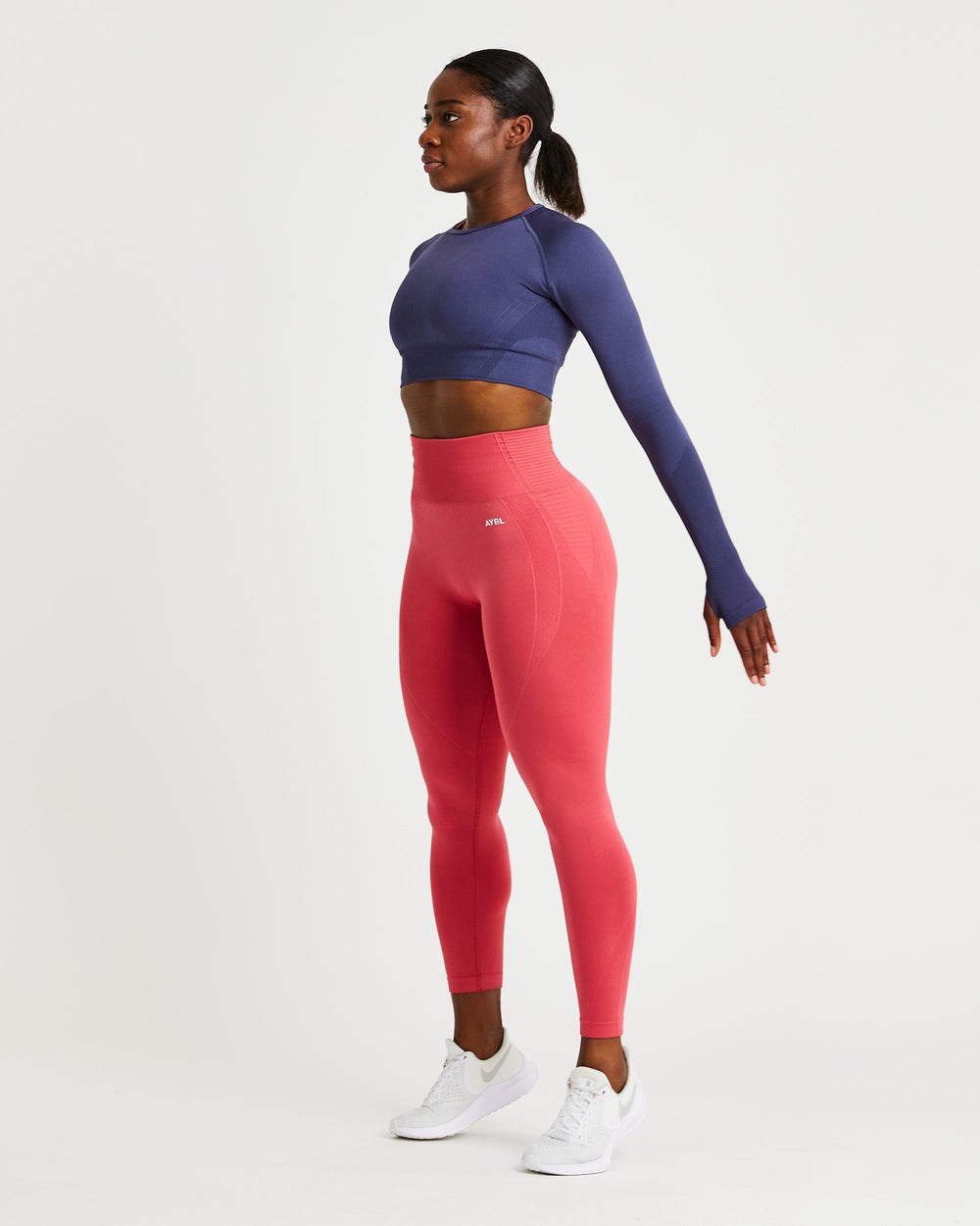 AYBL Balance V2 Seamless Long Sleeve Crop Top Navy Blau | 680-OWJPZG