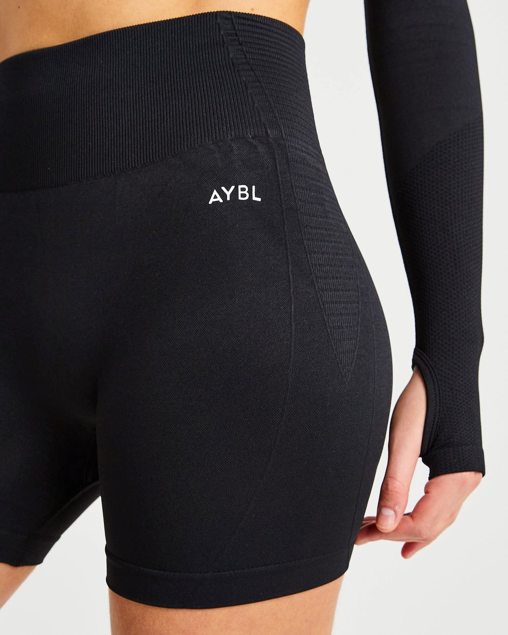 AYBL Balance V2 Seamless Shorts Schwarz | 689-GWURIY