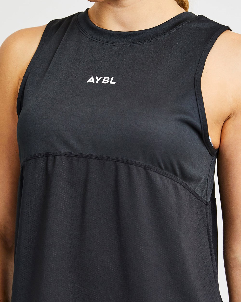 AYBL Define Vest Schwarz | 690-MOWBEF