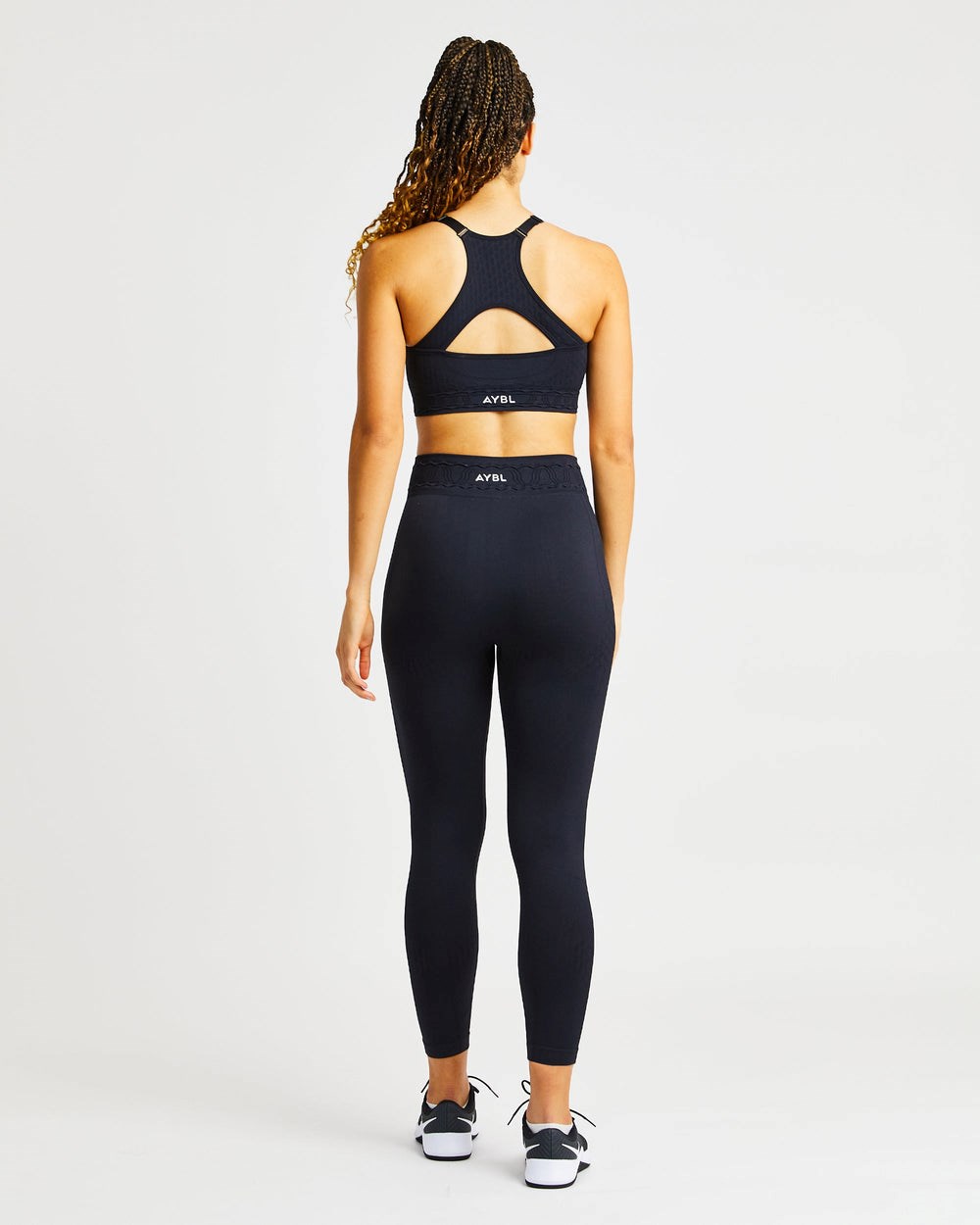 AYBL Elevate Seamless Leggings Schwarz | 146-LOYSJN