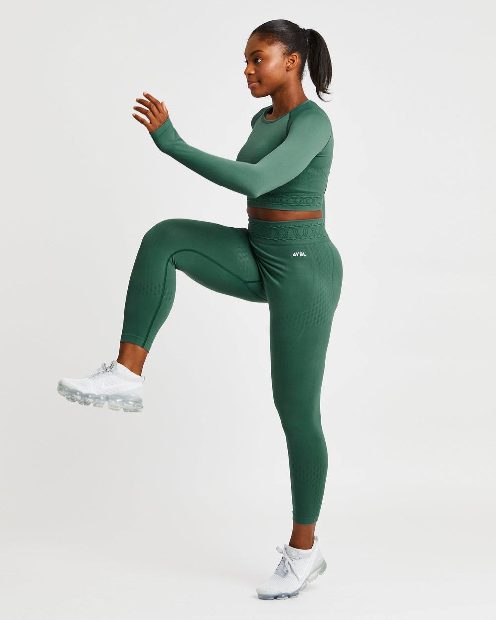 AYBL Elevate Seamless Long Sleeve Crop Top Grün | 867-DQFBAL