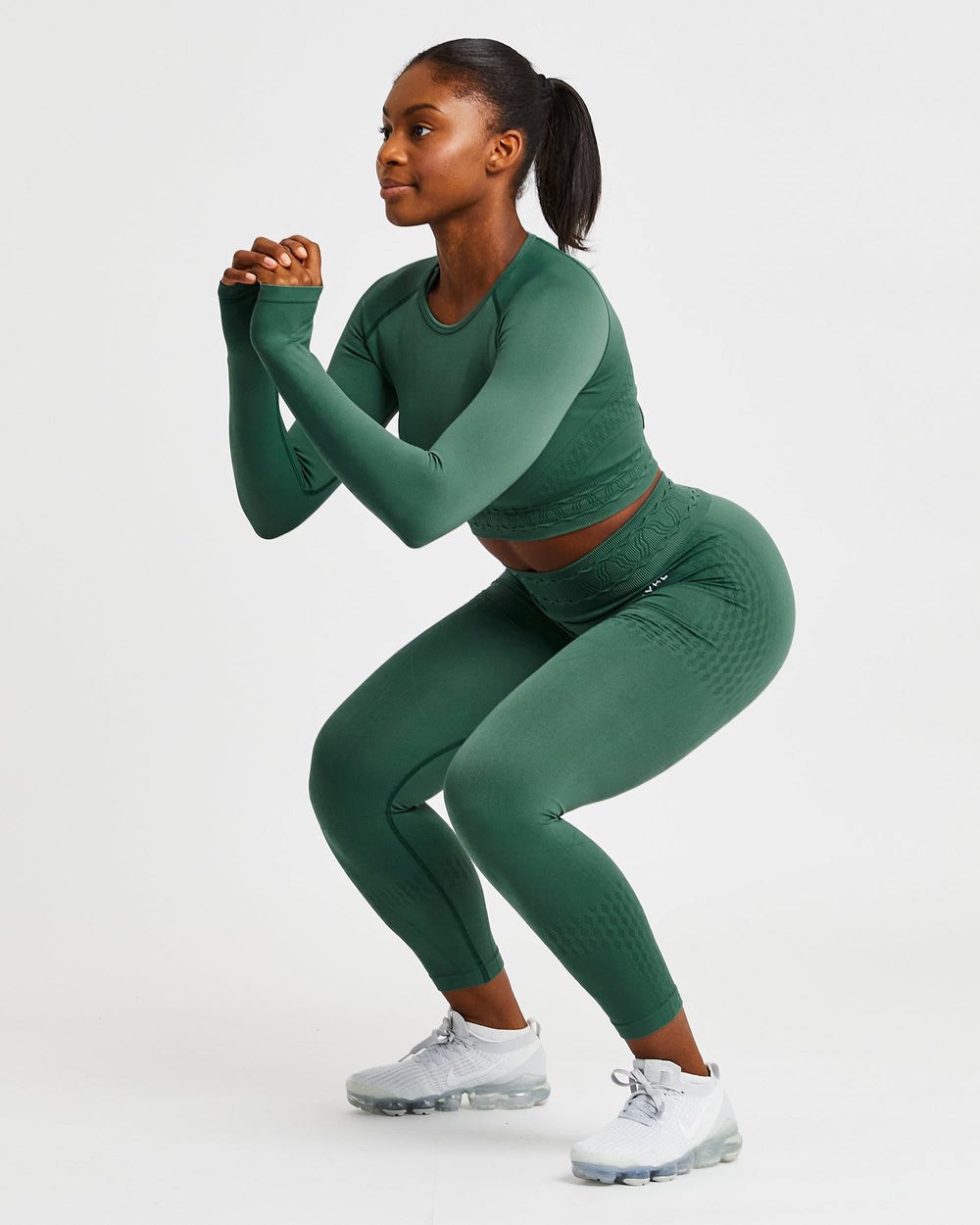 AYBL Elevate Seamless Long Sleeve Crop Top Grün | 873-CZXPKT