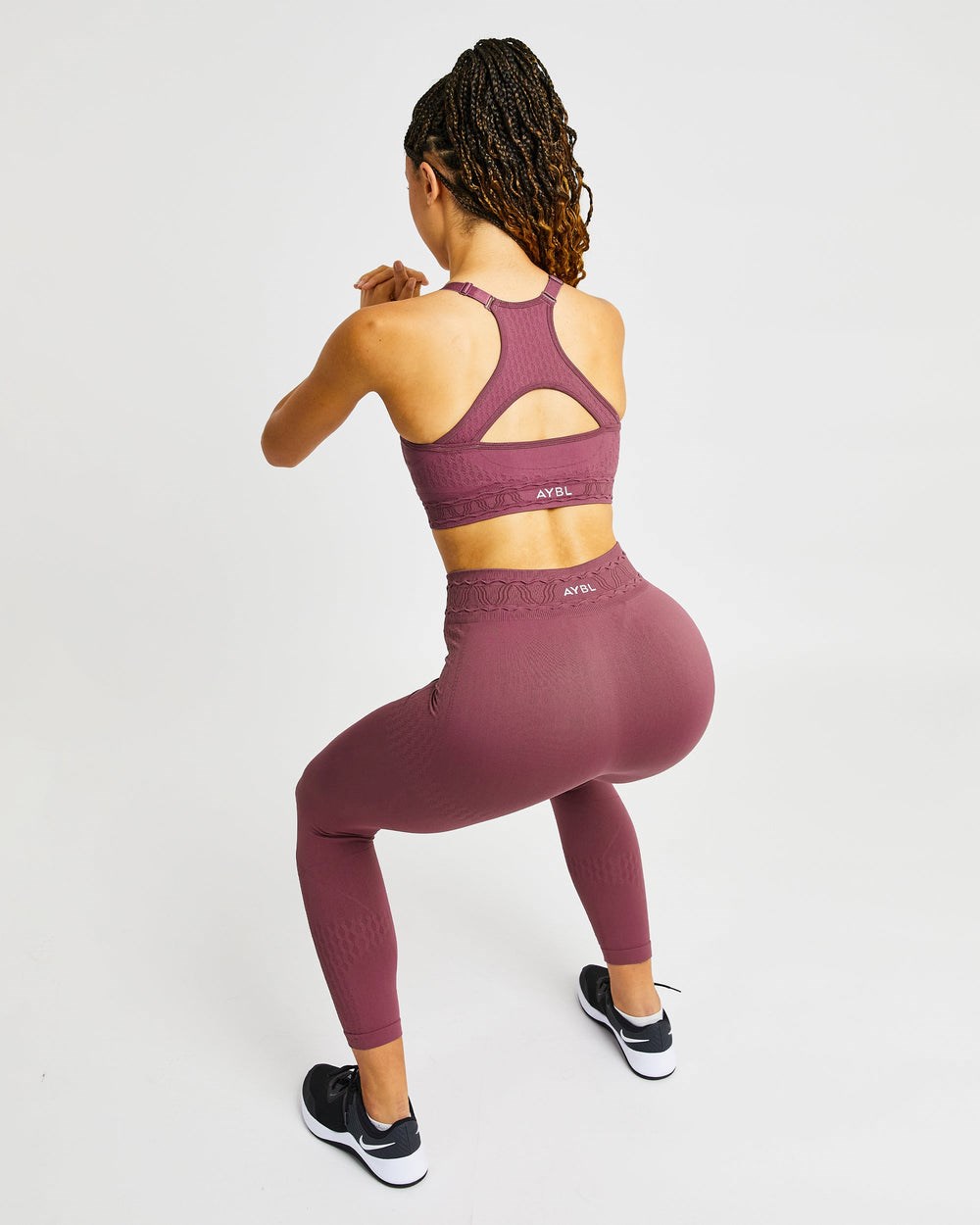 AYBL Elevate Seamless Sports Bra Rosa | 647-SYRTXA