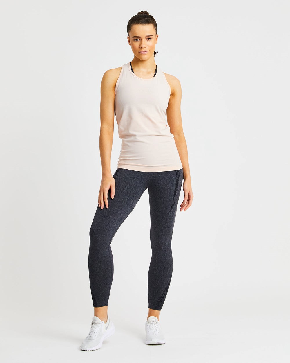 AYBL Embrace Seamless Vest Soft Peach | 972-FCJVEG