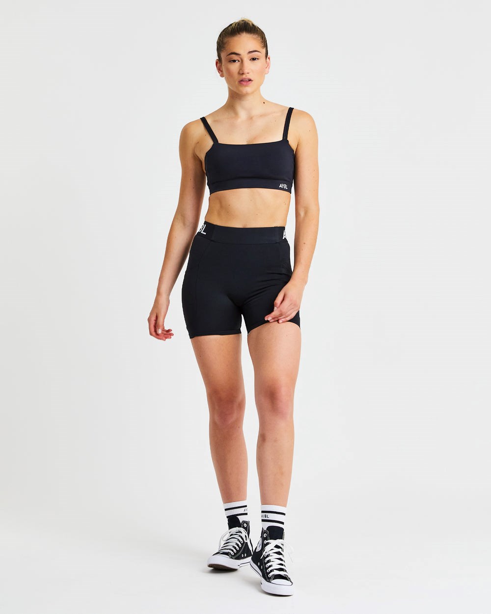 AYBL Essential Bandeau Sports Bra Schwarz | 832-KHMYAB