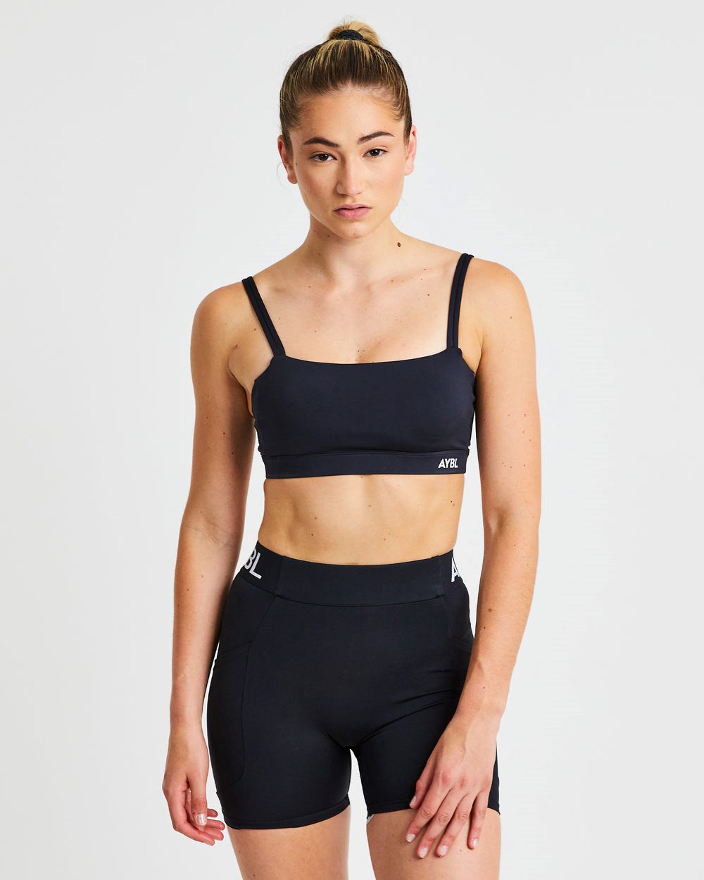 AYBL Essential Bandeau Sports Bra Schwarz | 832-KHMYAB