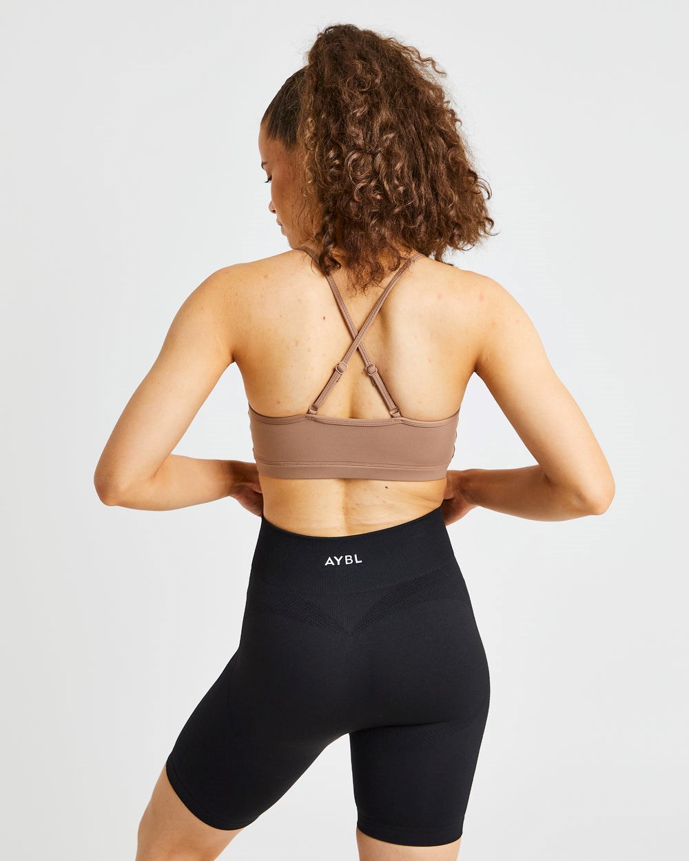 AYBL Essential V Neck Sports Bra Braun | 815-AKLWBV