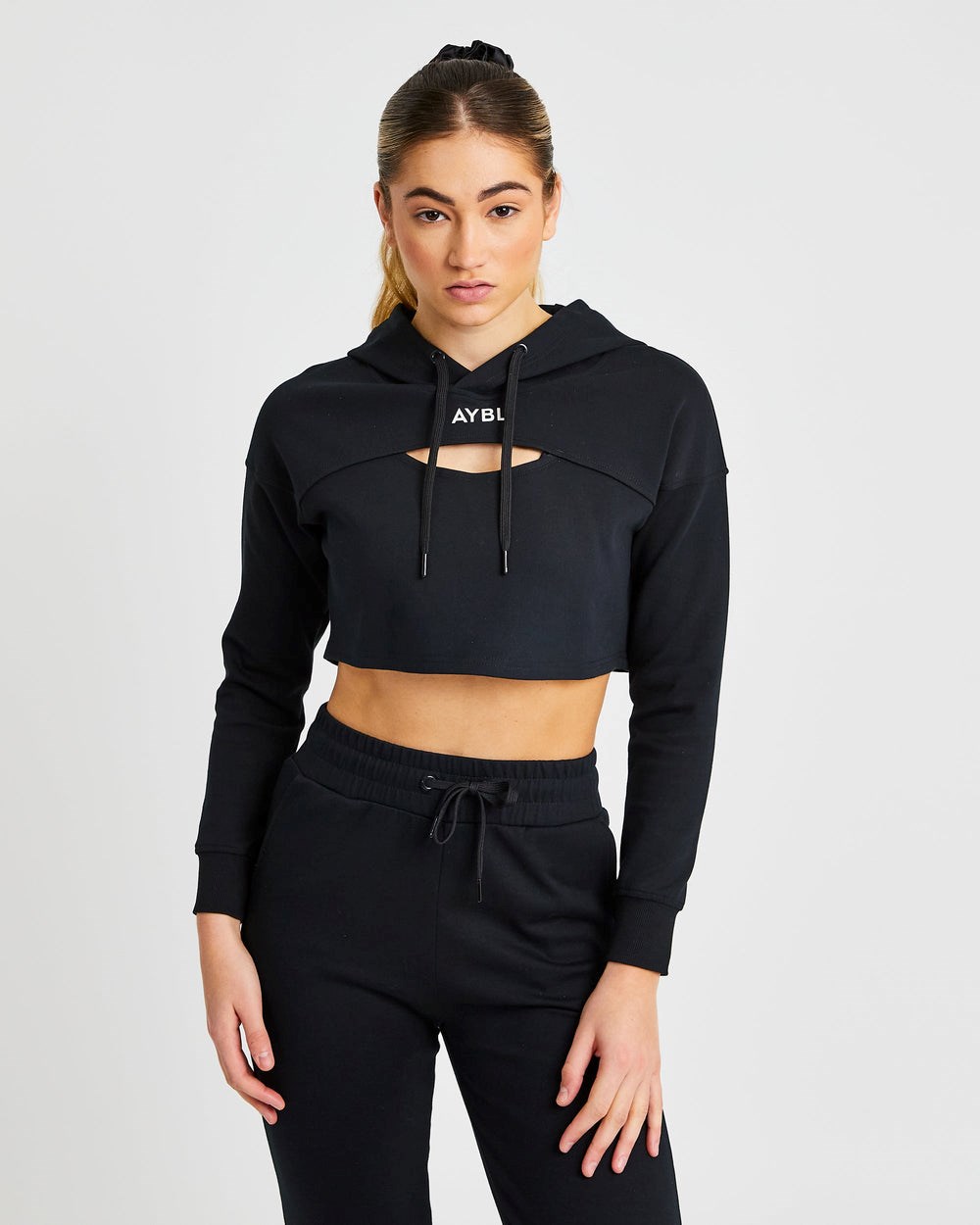 AYBL Everyday Cutout Crop Hoodie Schwarz | 197-WMXANU