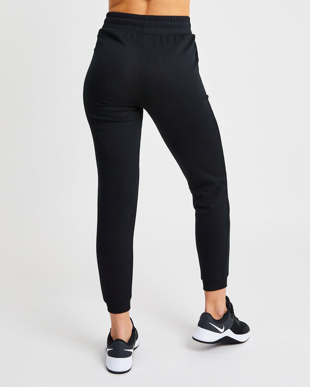 AYBL Everyday Joggers Schwarz | 047-SXPUQI