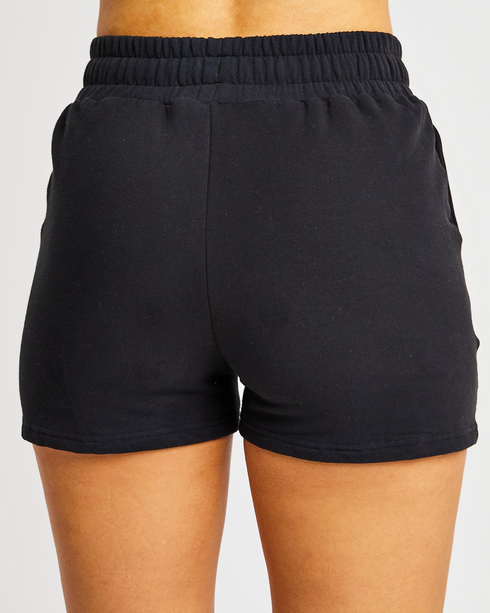 AYBL Everyday Oversized Shorts Schwarz | 069-HUCASK