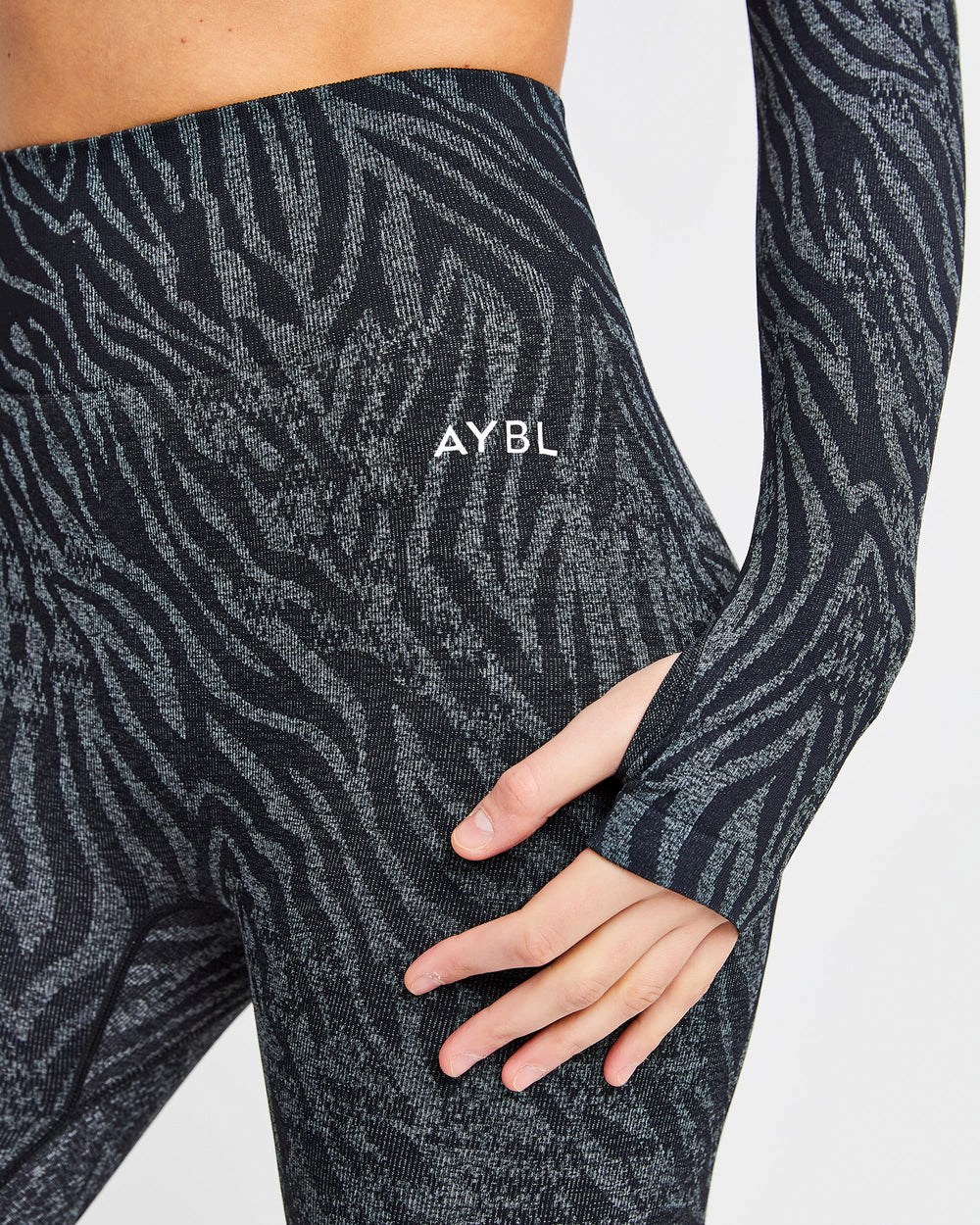 AYBL Evolve Animal Seamless Leggings Schwarz | 852-HSTAON