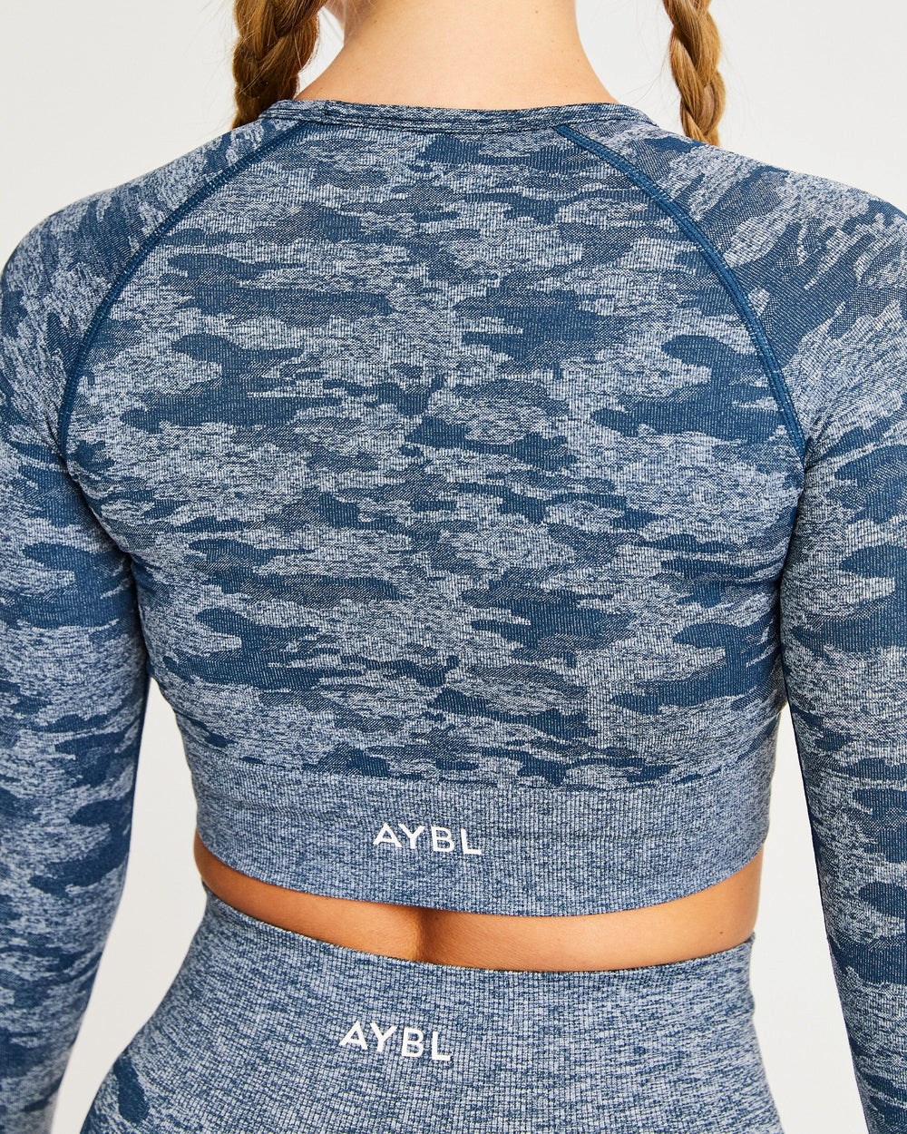 AYBL Evolve Camo Seamless Long Sleeve Crop Top Teal | 486-VHMIWF