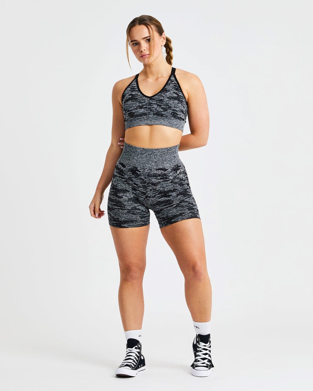 AYBL Evolve Camo Seamless Shorts Schwarz | 521-YBNOXL