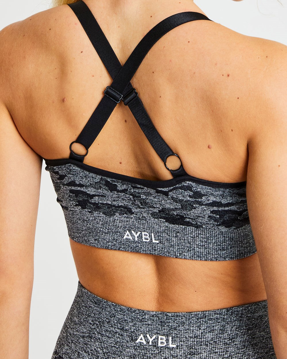 AYBL Evolve Camo Seamless Sports Bra Schwarz | 507-TMKVDI