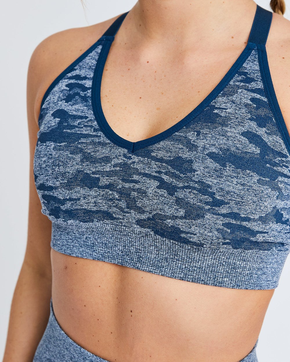 AYBL Evolve Camo Seamless Sports Bra Teal | 150-JHDCXU