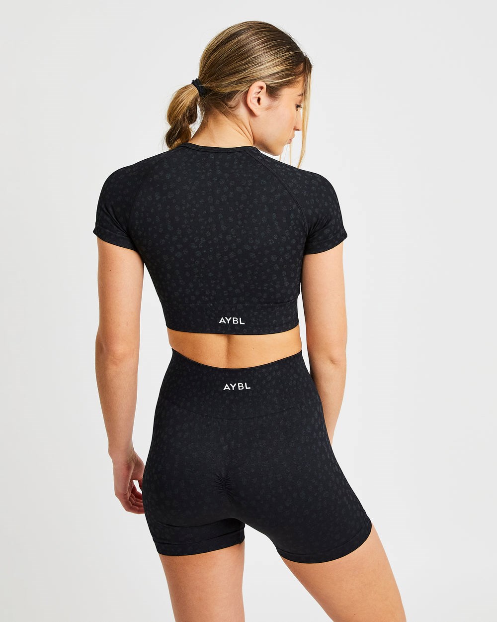 AYBL Evolve Speckle Seamless Crop Top Schwarz | 367-GWQCBA