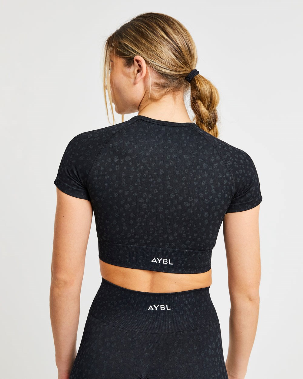 AYBL Evolve Speckle Seamless Crop Top Schwarz | 367-GWQCBA