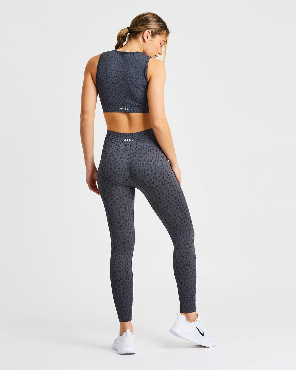 AYBL Evolve Speckle Seamless Crop Vest Charcoal | 347-MNBARU