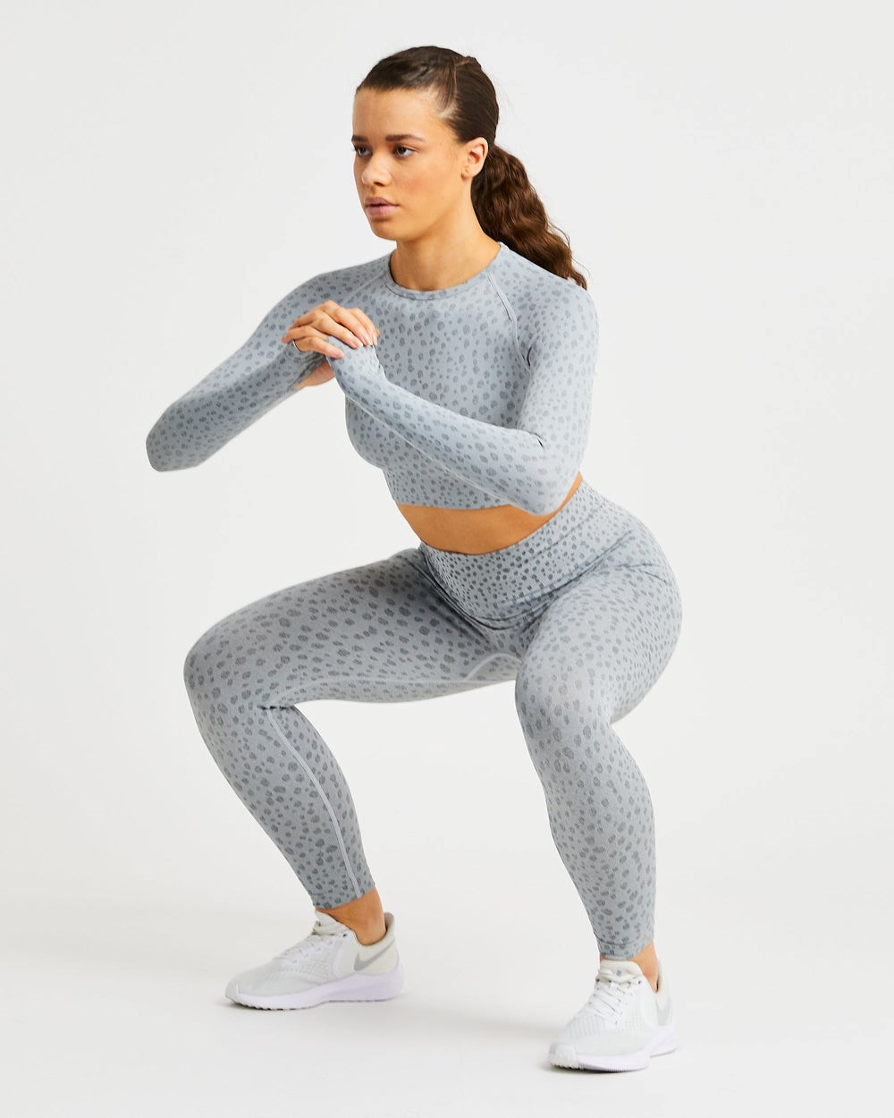 AYBL Evolve Speckle Seamless Long Sleeve Crop Top Hellgrau | 408-DYMEXN