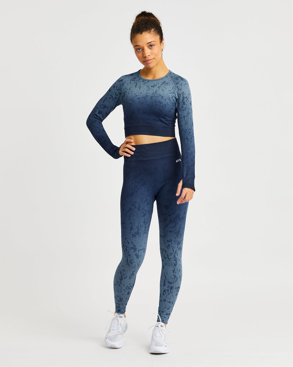 AYBL Flare Seamless Long Sleeve Crop Top Blau | 475-ZNXDCI