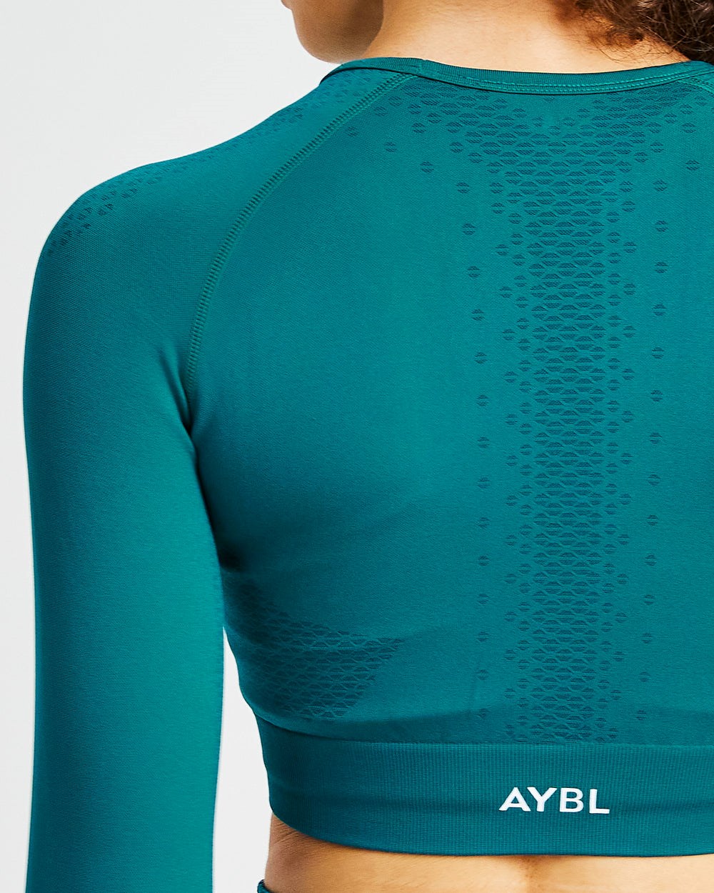 AYBL Ignite Seamless Long Sleeve Crop Top Hyper Teal | 295-EYHFZQ