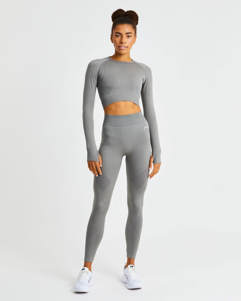 AYBL Ignite Seamless Long Sleeve Crop Top Grau | 305-EYKFXL