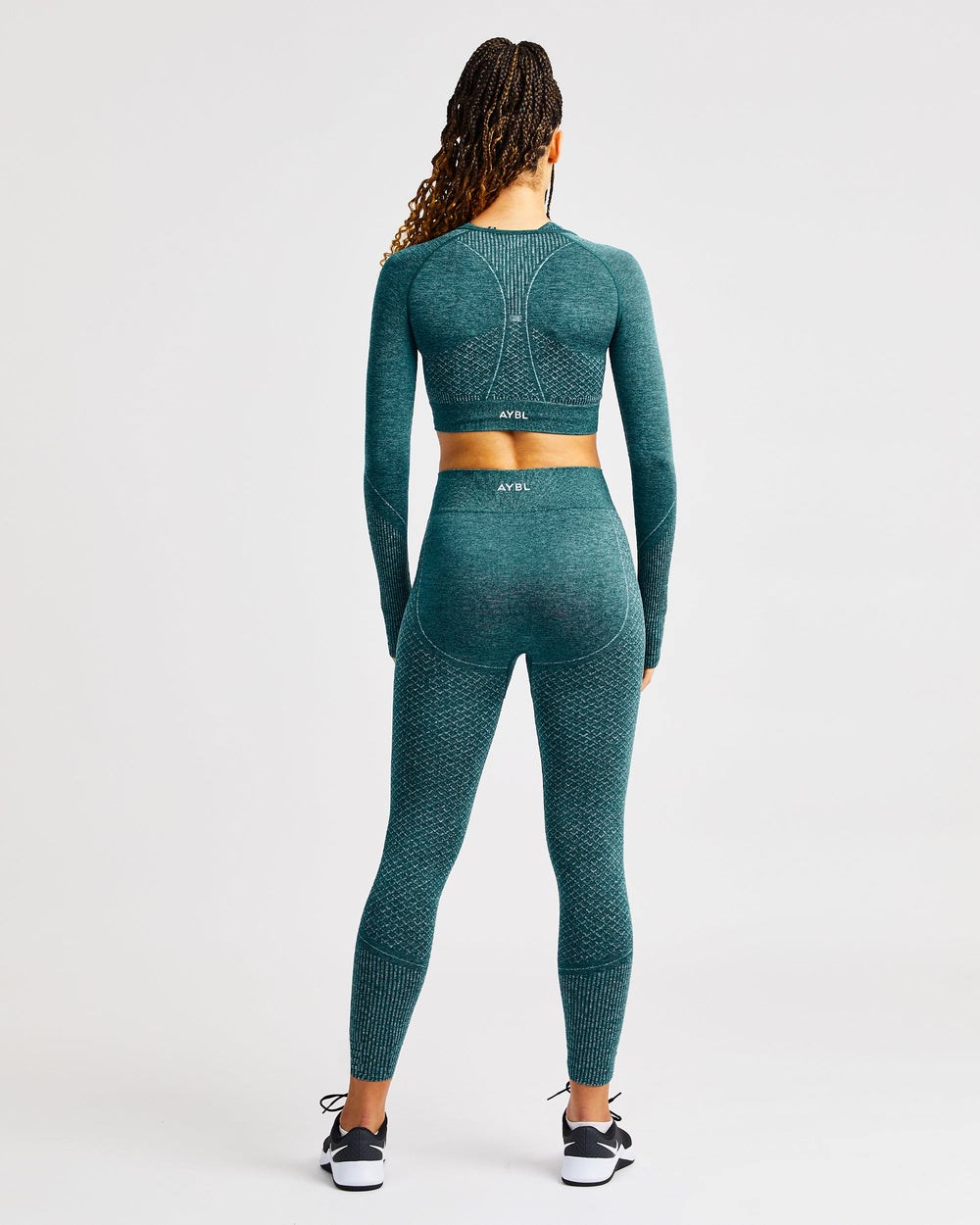 AYBL Impact Seamless Long Sleeve Crop Top Grün | 286-CHQDRK