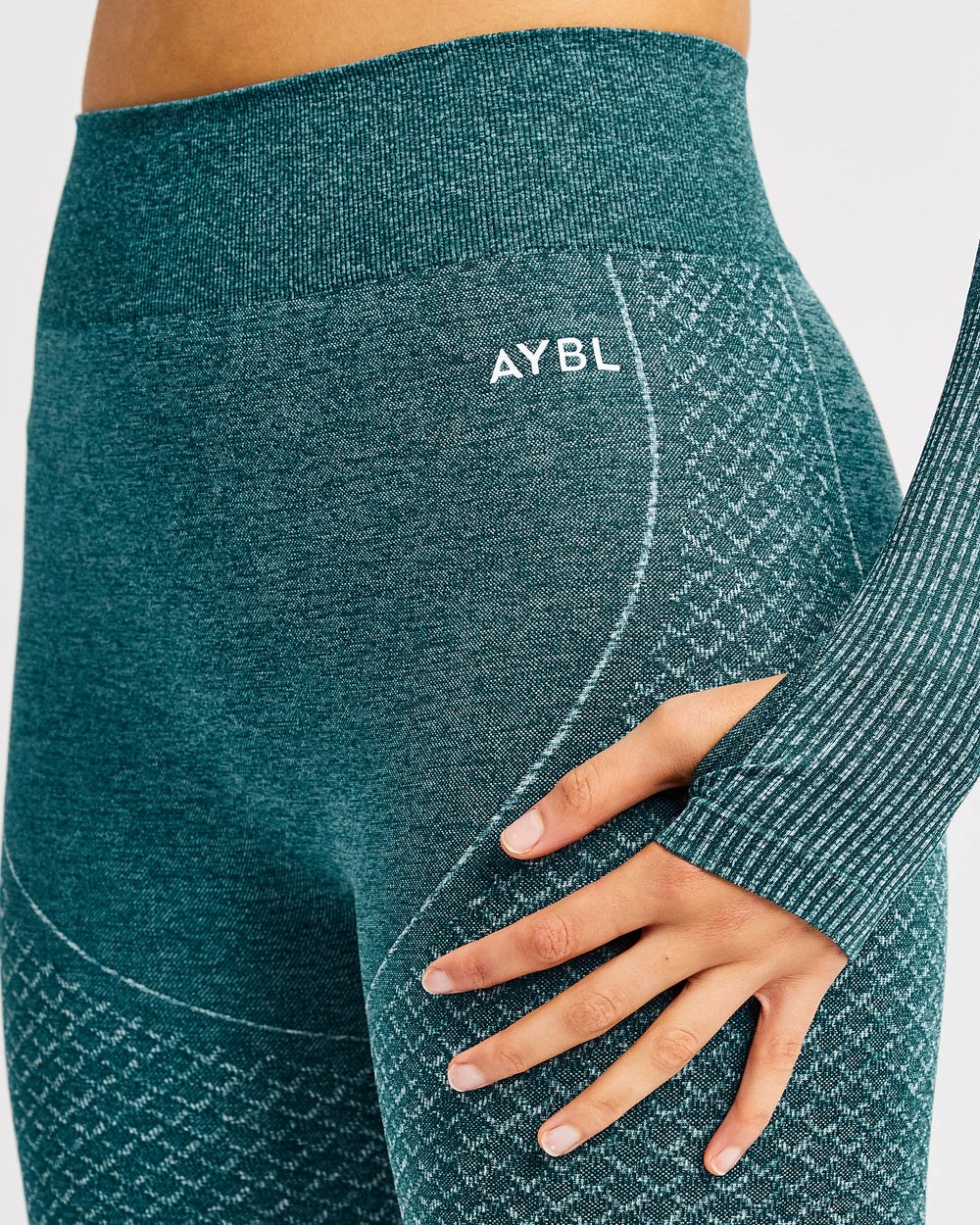 AYBL Impact Seamless Long Sleeve Crop Top Grün | 286-CHQDRK