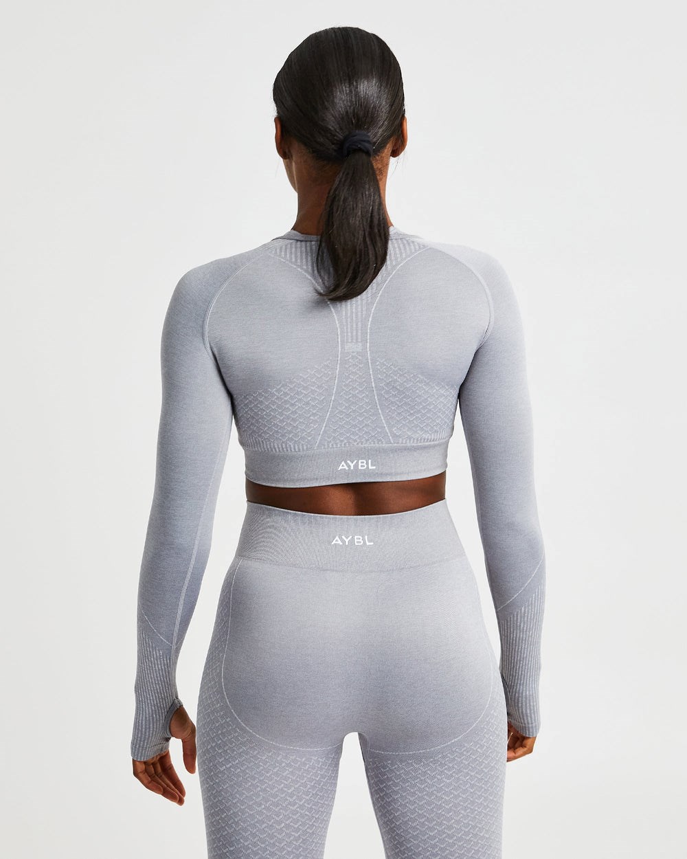 AYBL Impact Seamless Long Sleeve Crop Top Grau | 316-OCLZHB