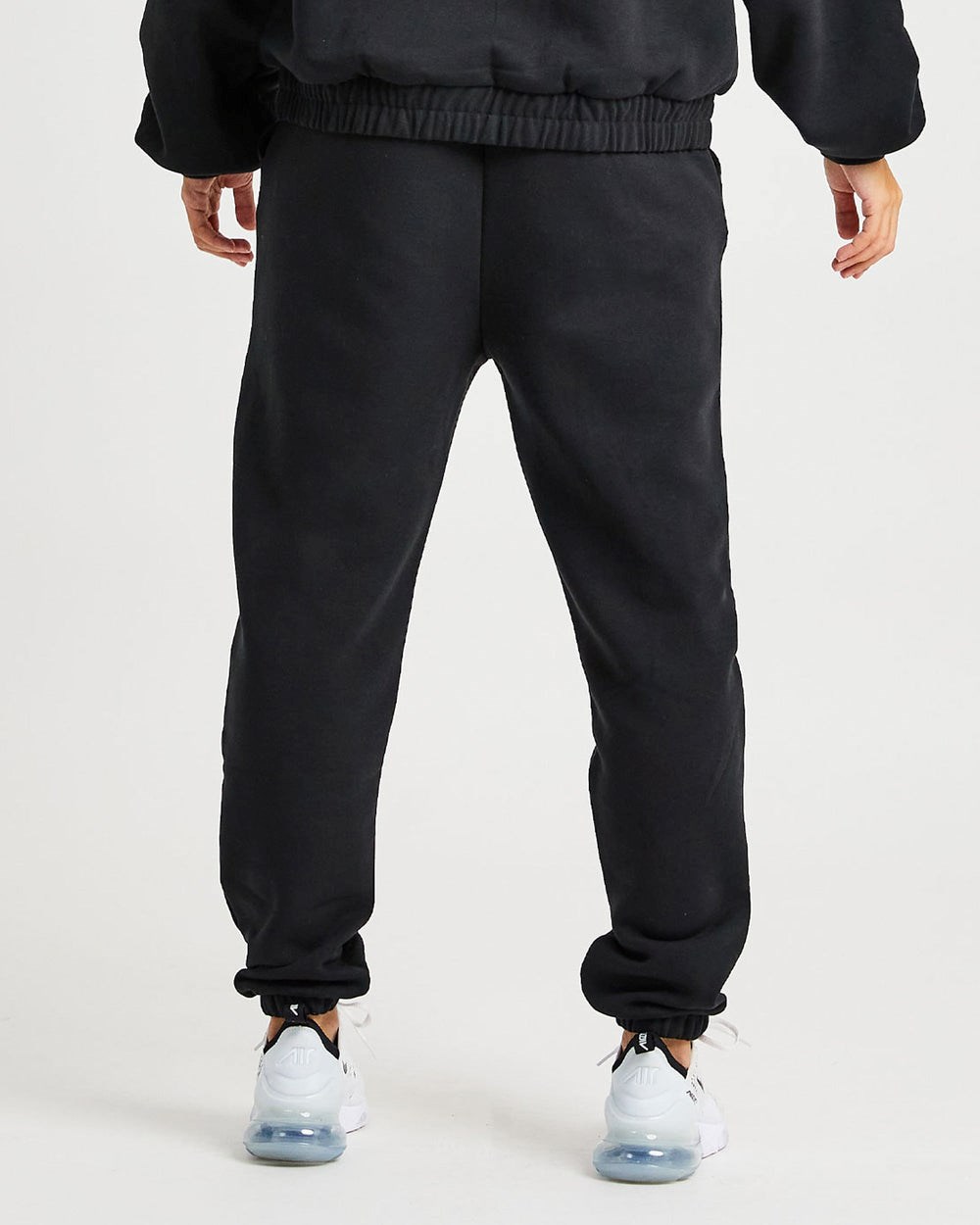 AYBL Luxe Joggers Schwarz | 241-WTOELD