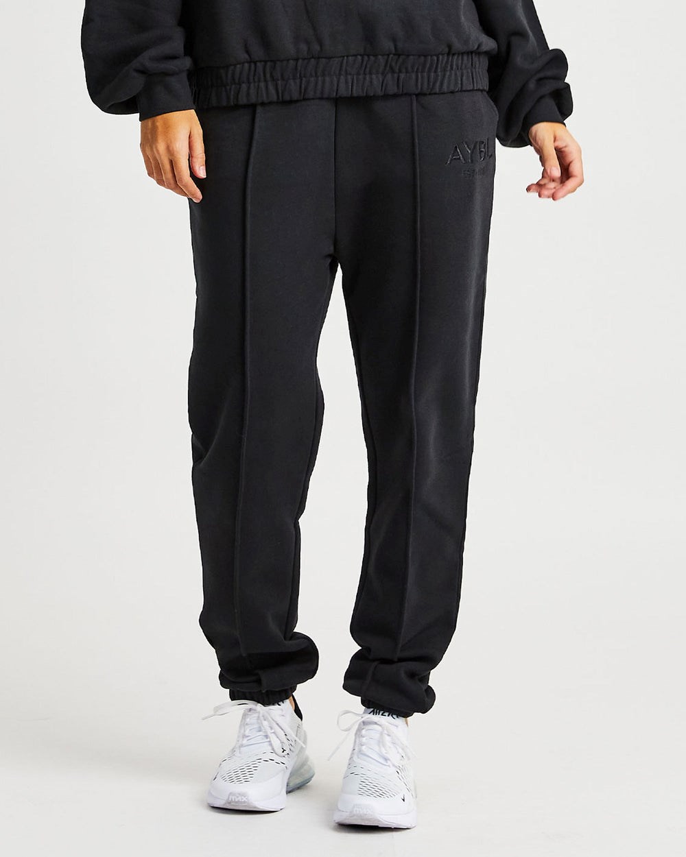 AYBL Luxe Joggers Schwarz | 241-WTOELD