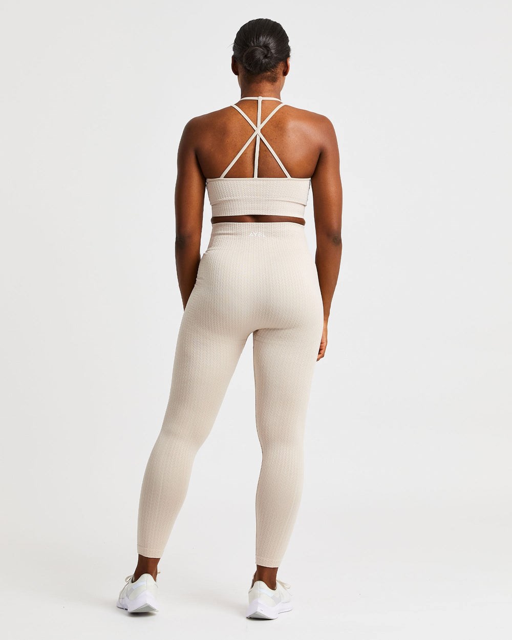 AYBL Luxe Seamless Crop Tank Top Sand | 391-TIUCPS