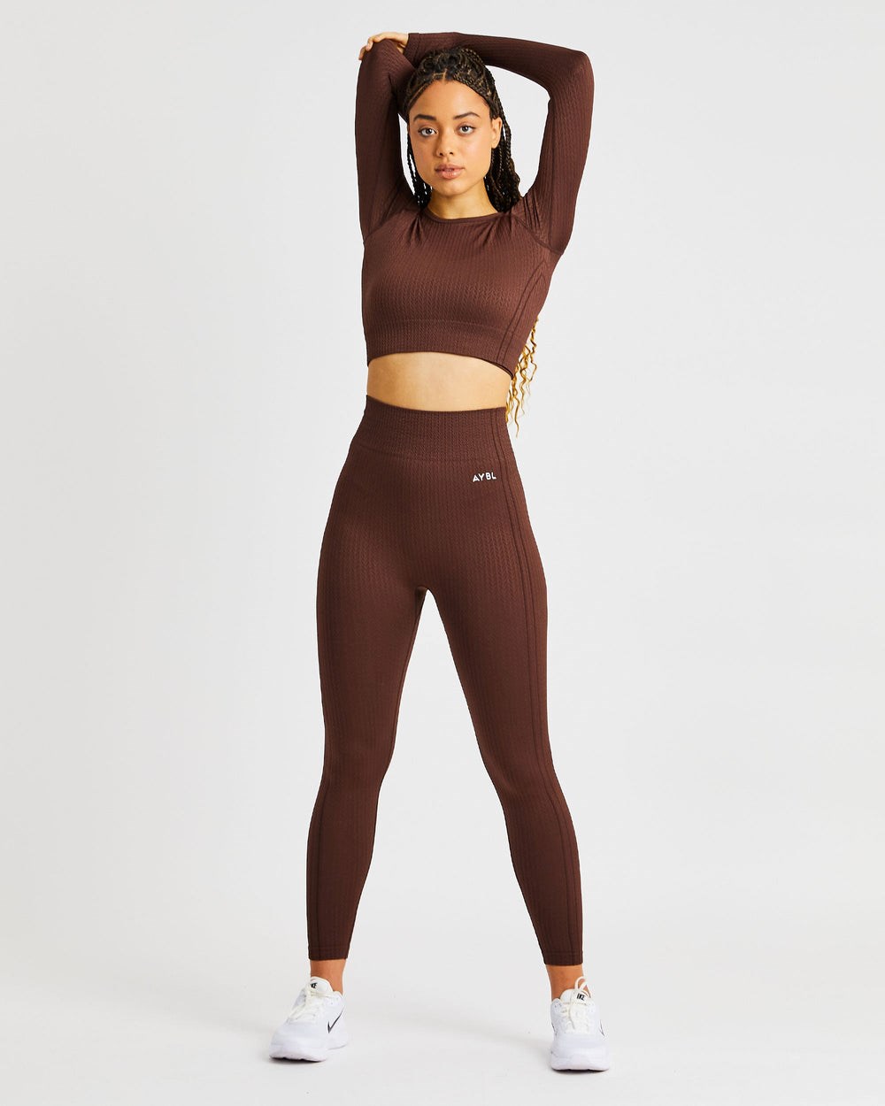 AYBL Luxe Seamless Long Sleeve Crop Top Braun | 531-ZQPBNT