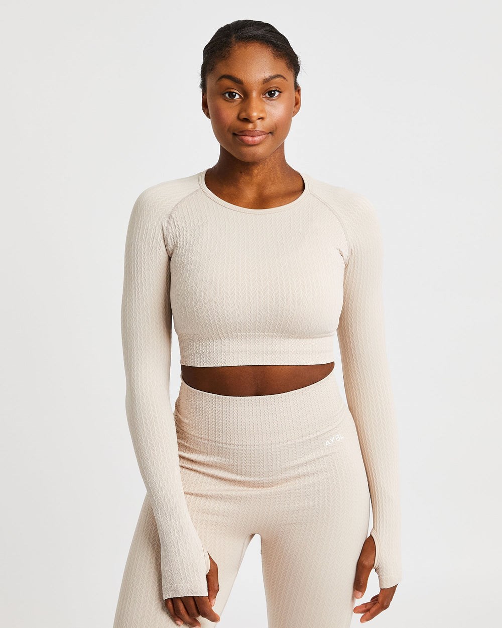 AYBL Luxe Seamless Long Sleeve Crop Top Sand | 548-LJHXKM