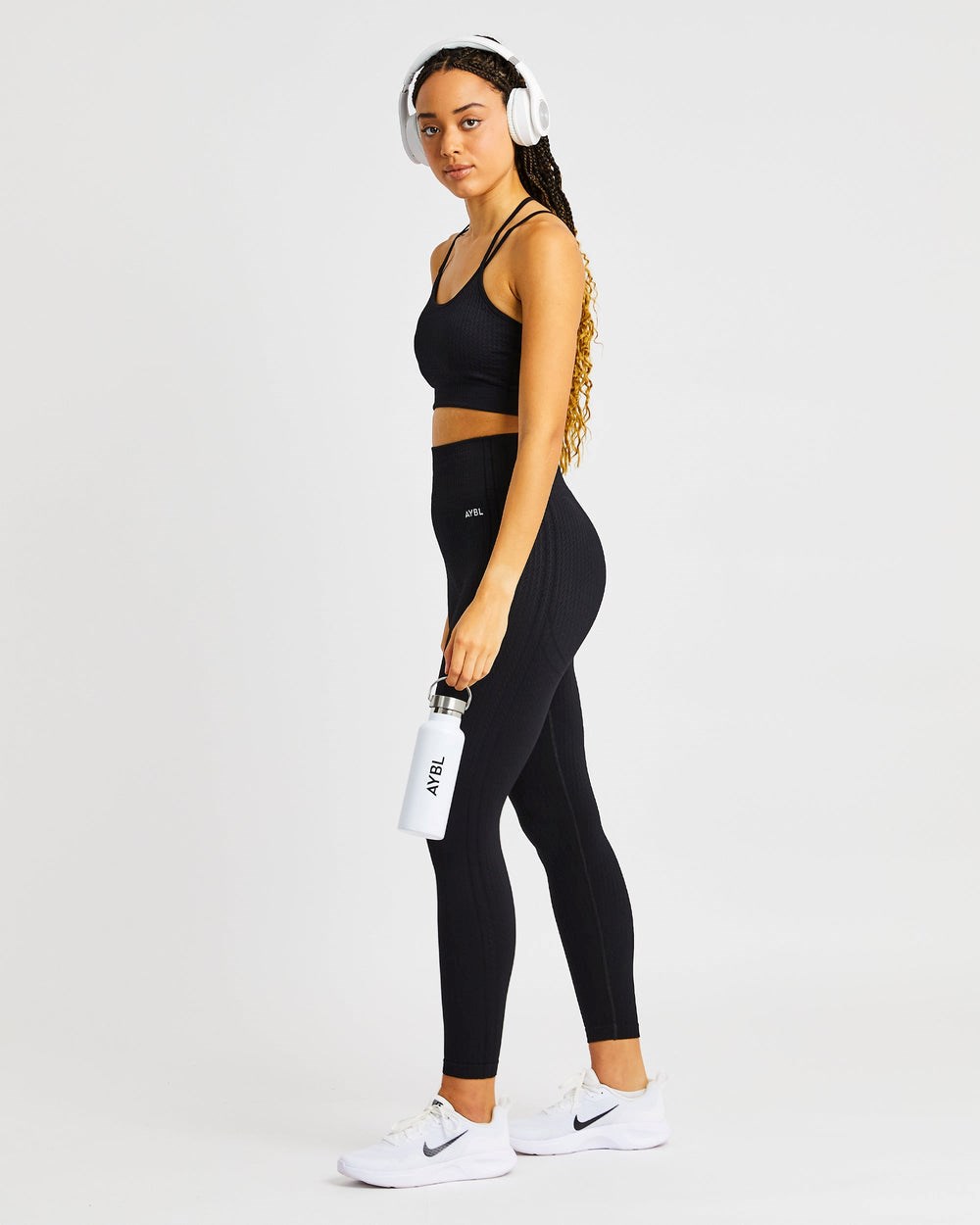 AYBL Luxe Seamless Sports Bra Schwarz | 520-ABQJTH