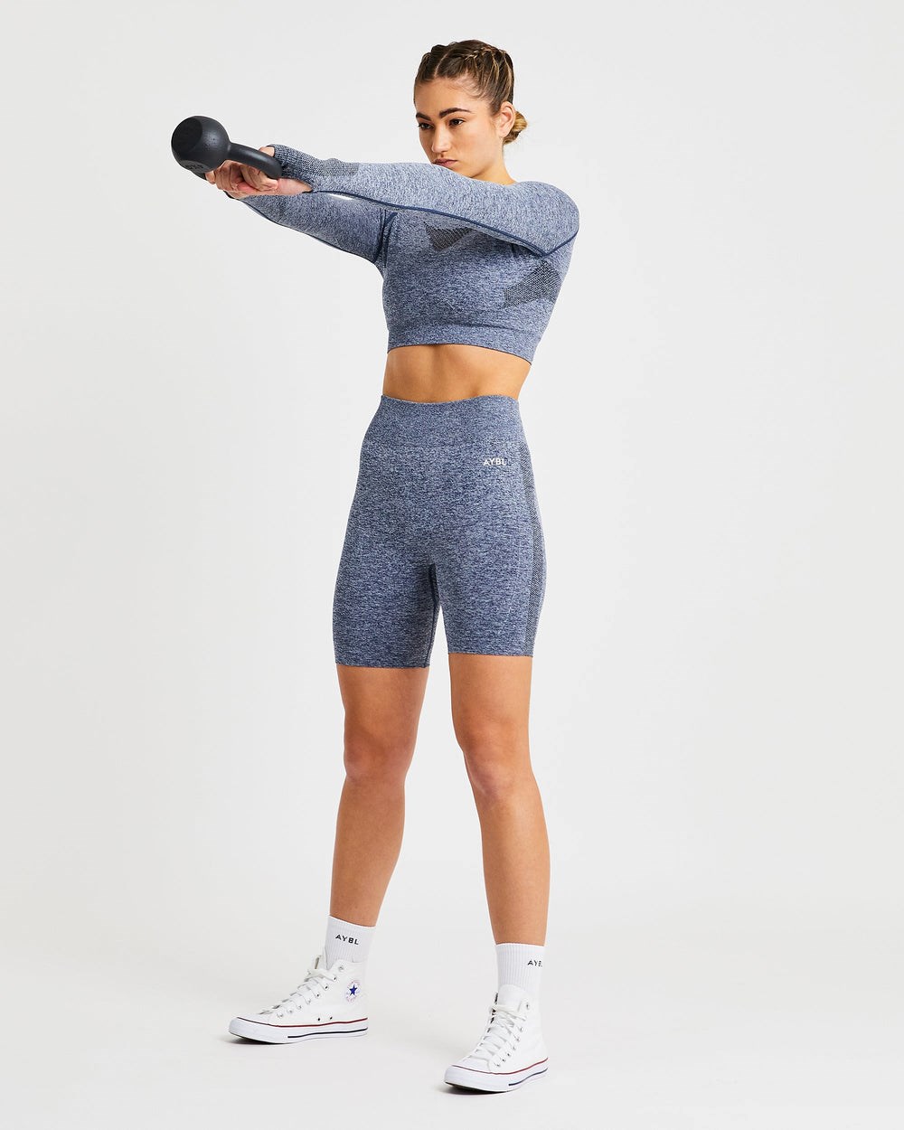 AYBL Motion Seamless Long Sleeve Crop Top Navy | 680-HLEZRY