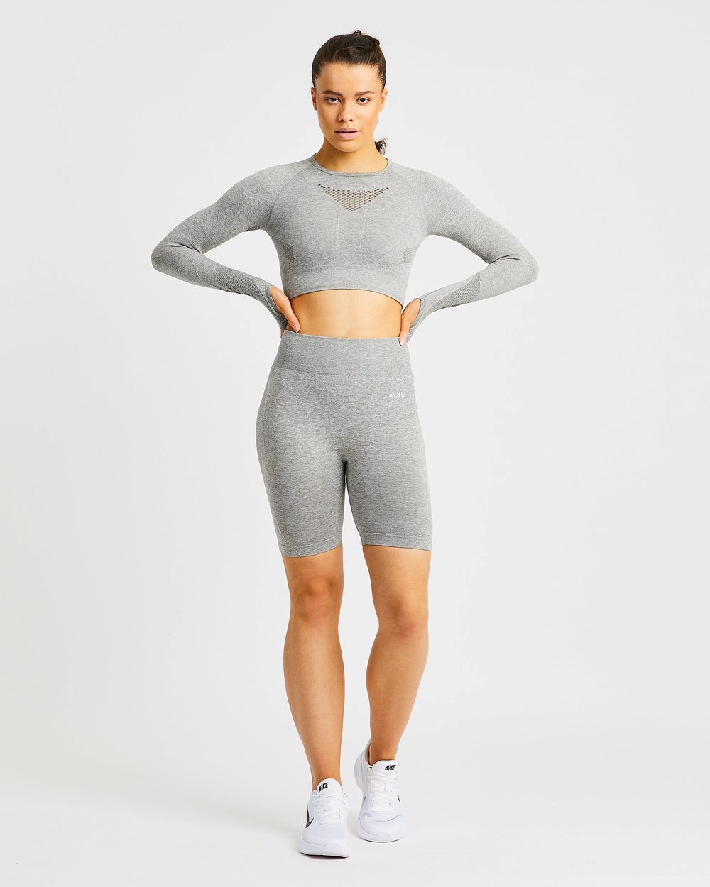 AYBL Motion Seamless Long Sleeve Crop Top Khaki | 934-KUXTWR