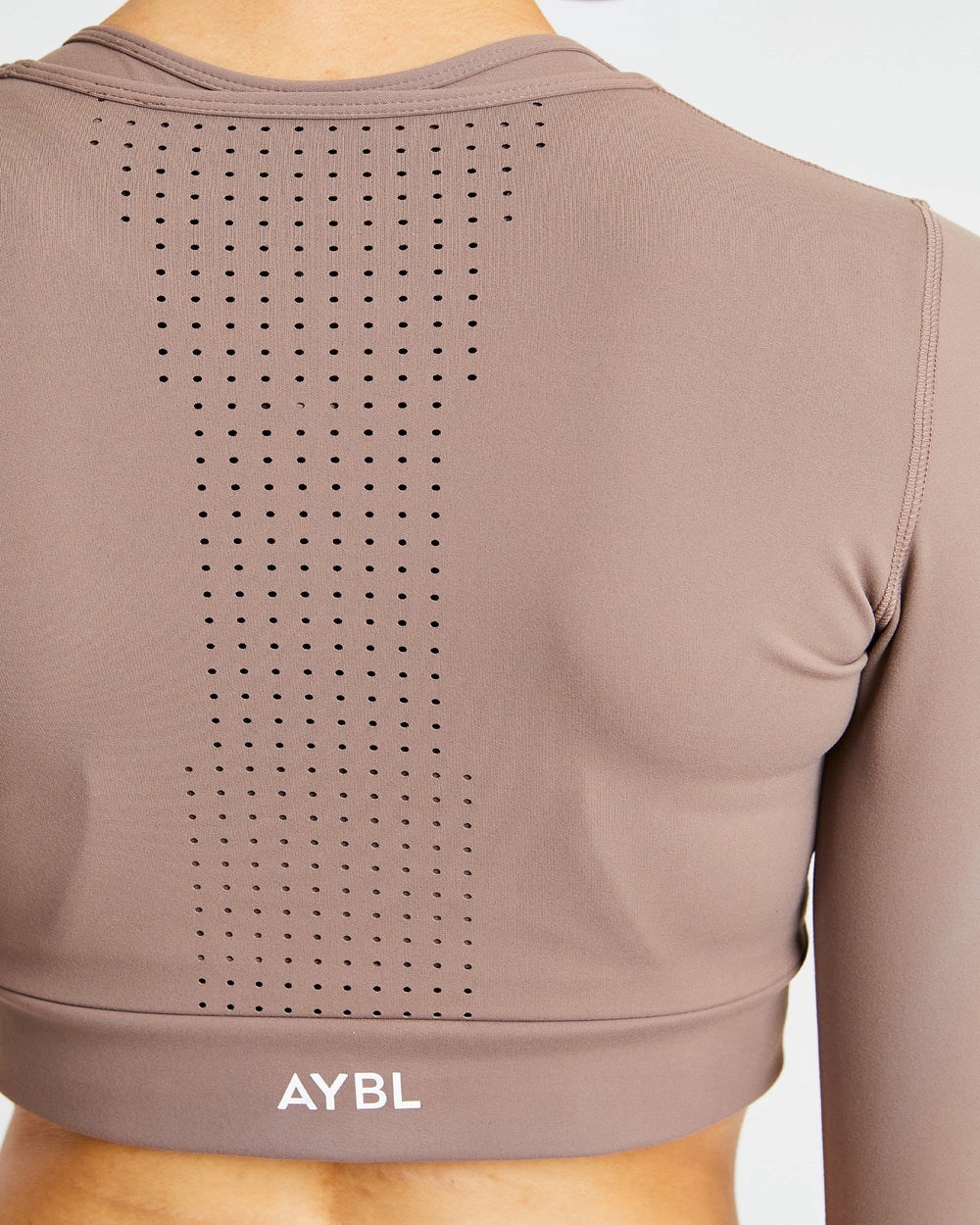 AYBL Pace Long Sleeve Crop Top Braun | 107-TCYGJO