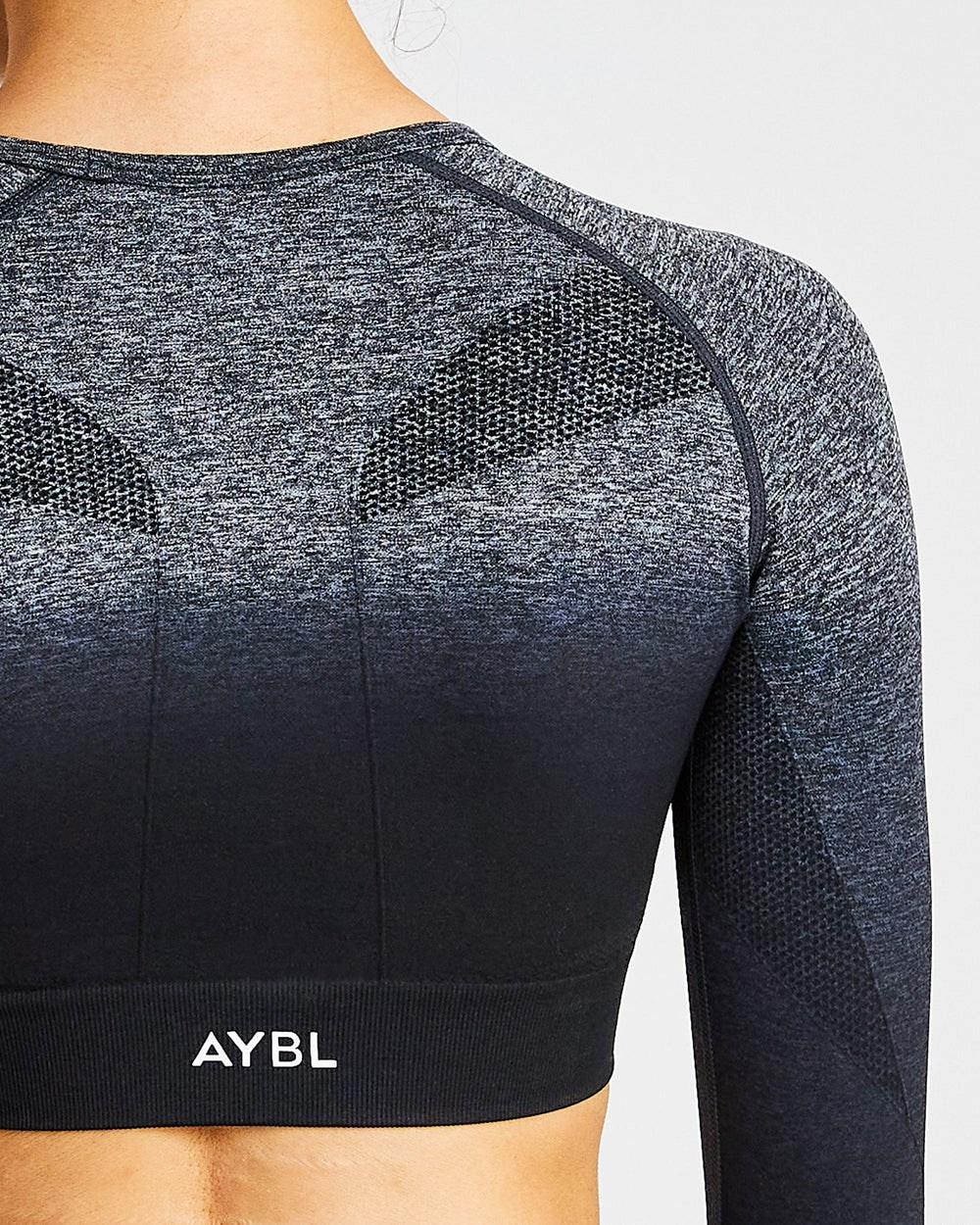 AYBL Pulse Ombré Seamless Long Sleeve Crop Top Black/Grey | 270-TZVCBR