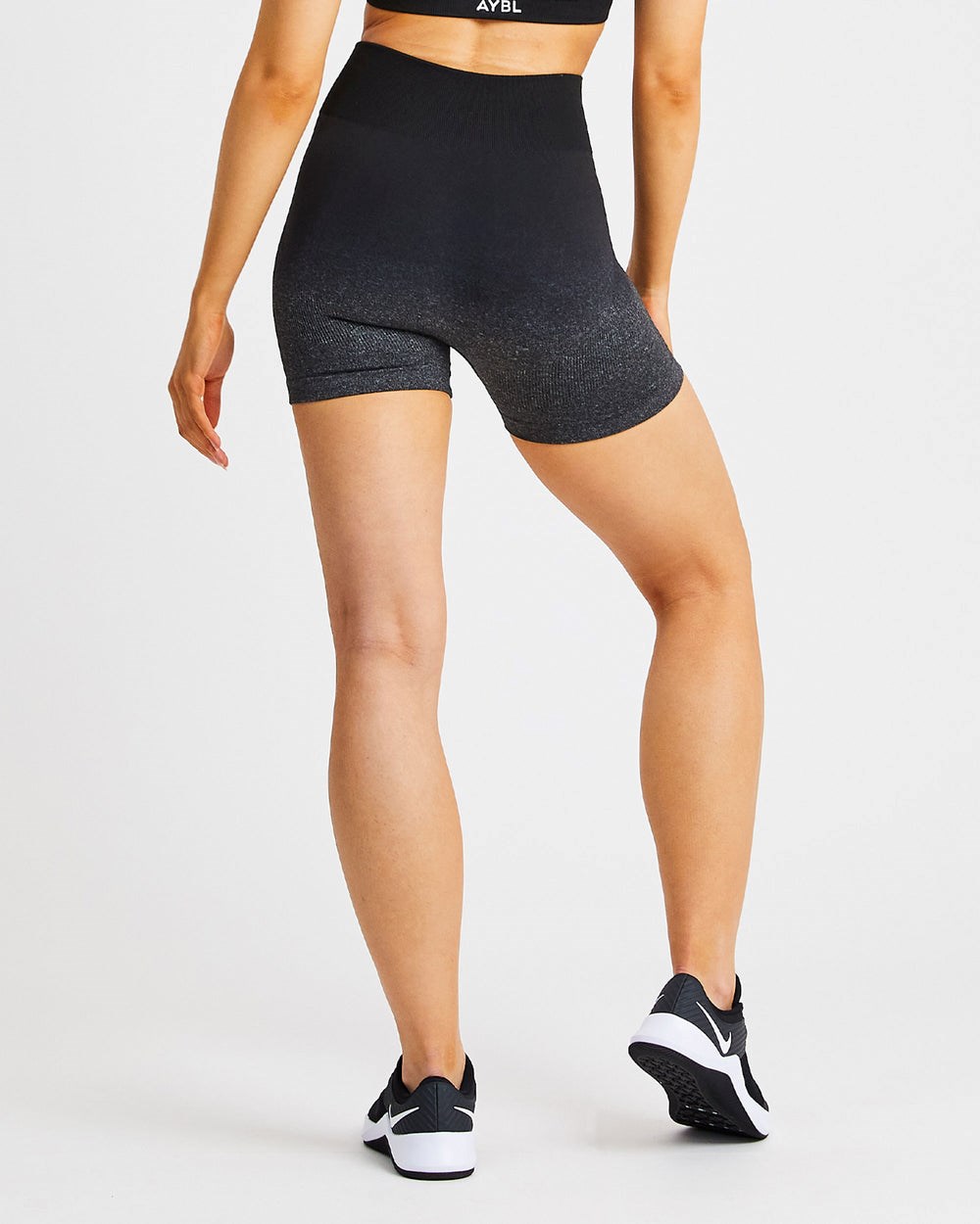 AYBL Pulse Ombré Seamless Shorts Black/Grey | 620-ETIMJY