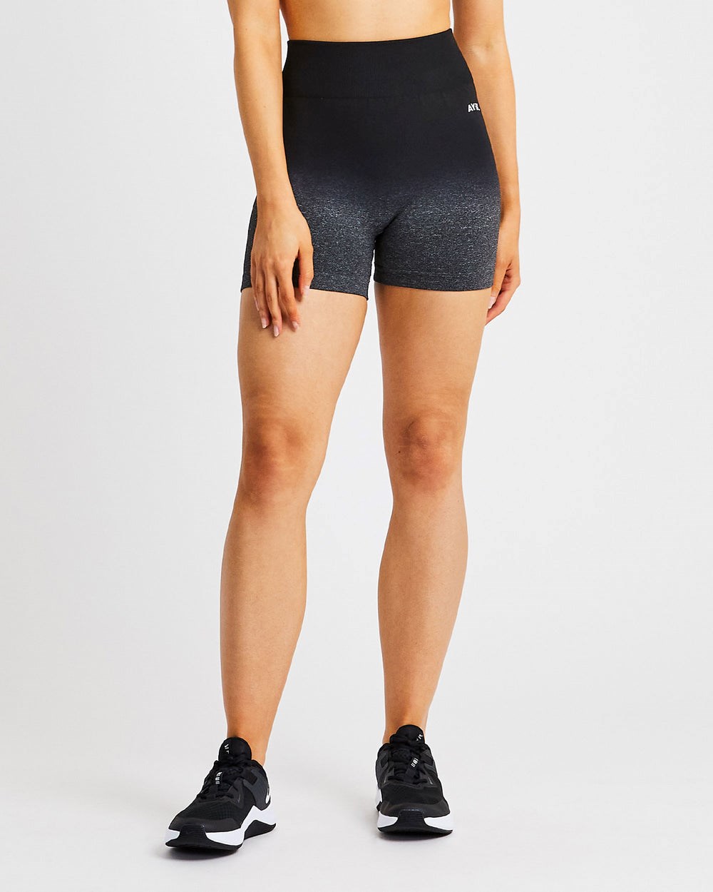 AYBL Pulse Ombré Seamless Shorts Black/Grey | 620-ETIMJY