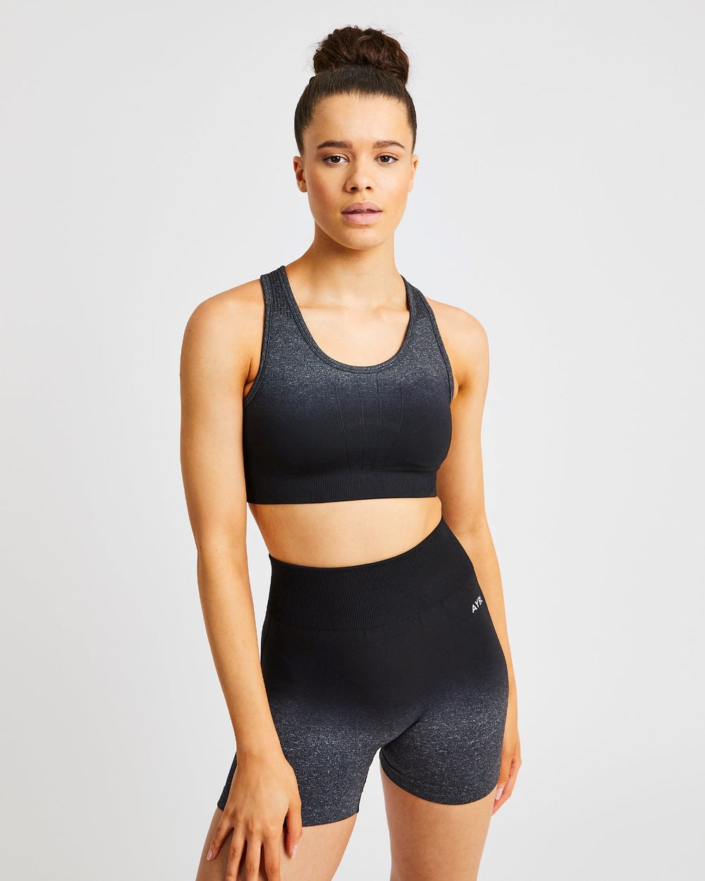 AYBL Pulse Ombré Seamless Sports Bra Black/Grey | 629-UFEMIK