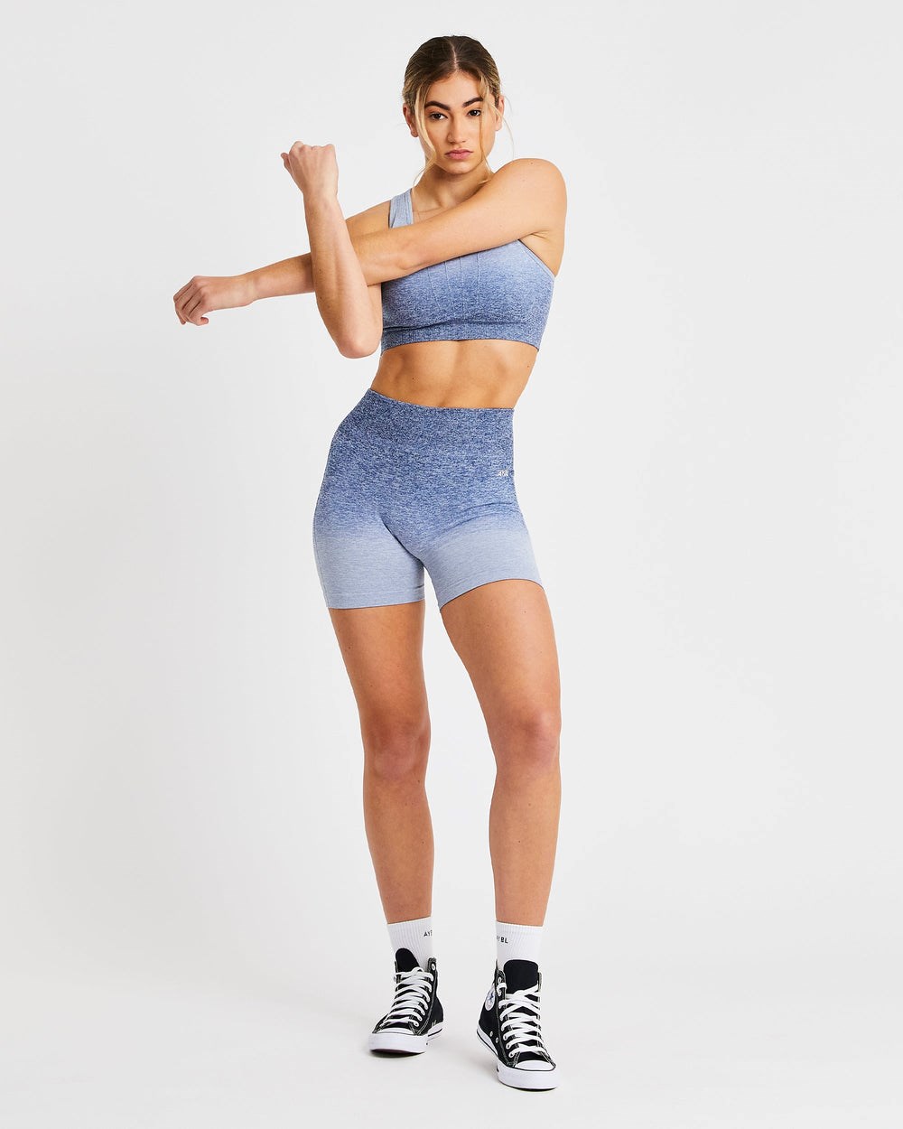 AYBL Pulse Ombré Seamless Sports Bra Navy | 497-IBQGFD