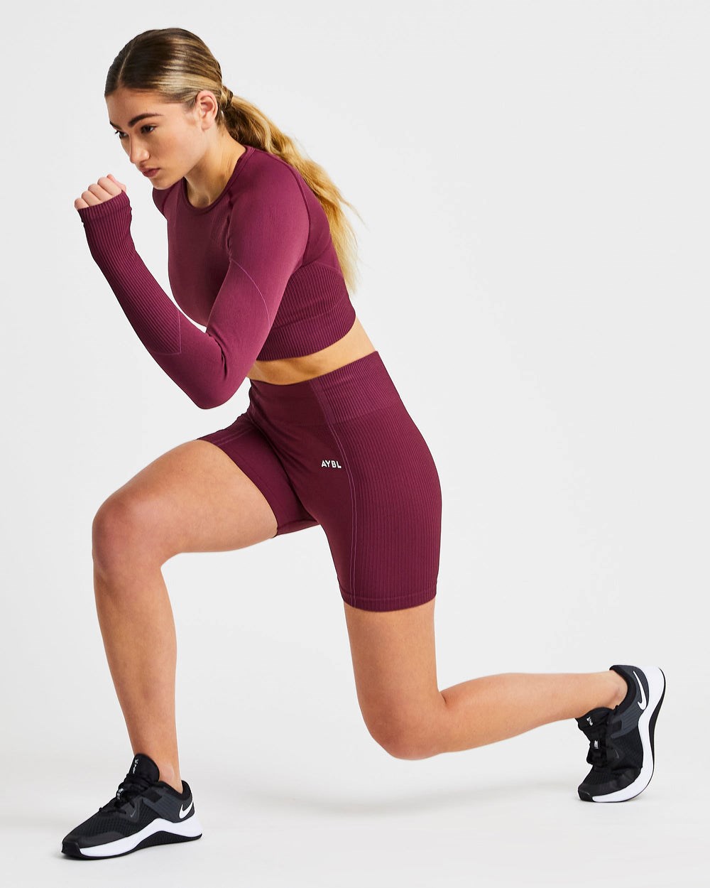 AYBL Reflex Seamless Long Sleeve Crop Top Plum | 390-XRGTHW