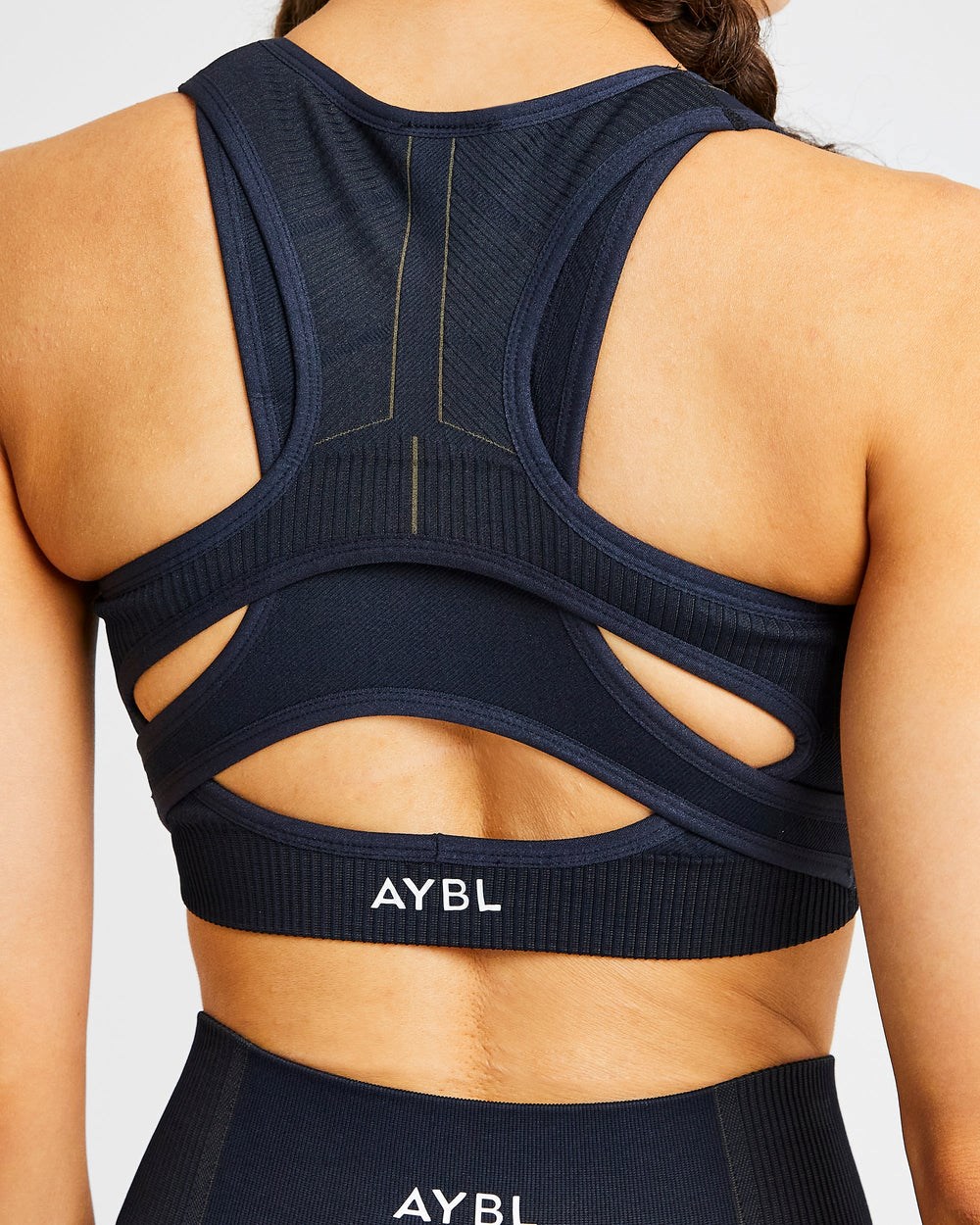 AYBL Reflex Seamless Sports Bra Schwarz | 710-YOUKGR