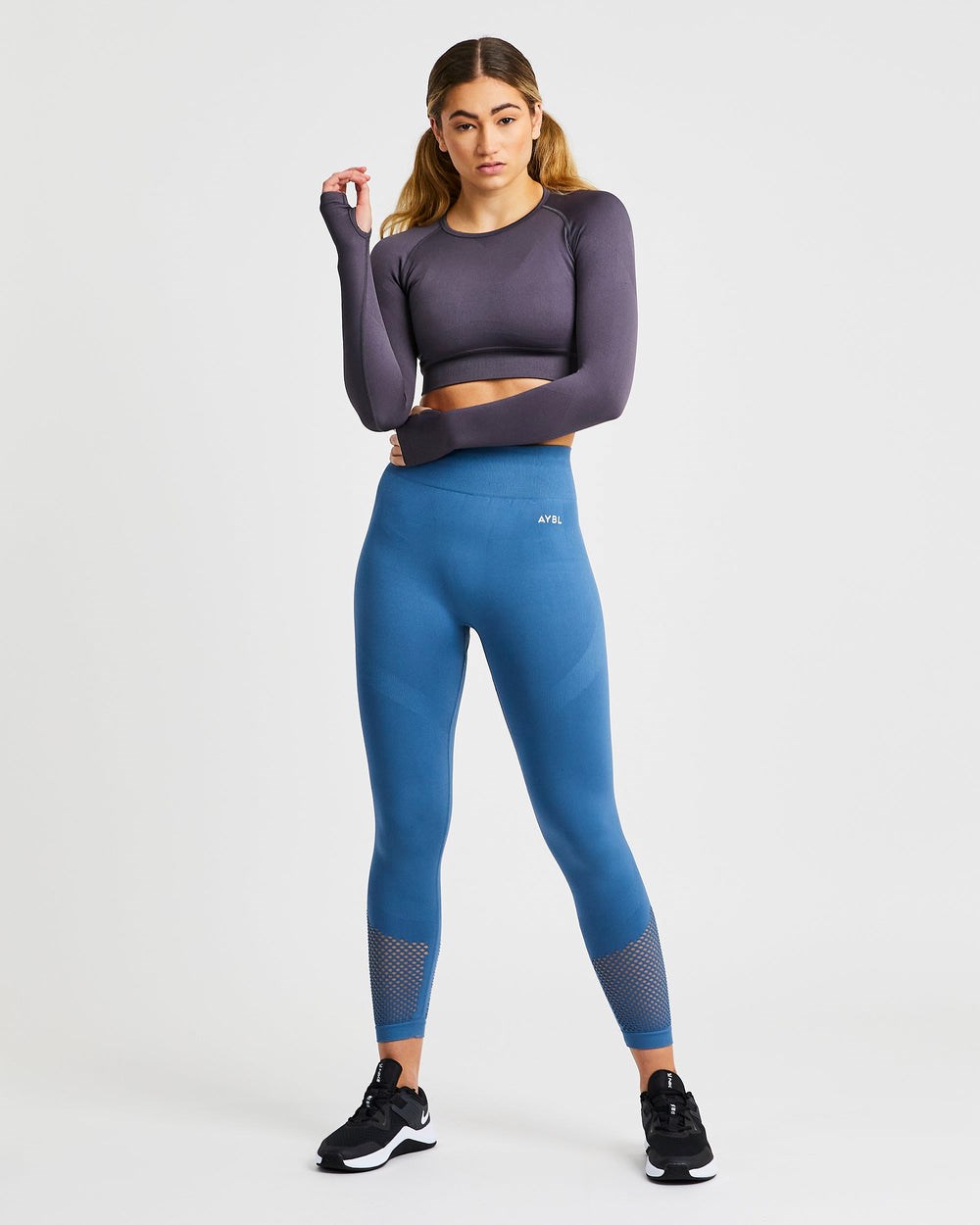 AYBL Reform Seamless Long Sleeve Crop Top Charcoal | 519-MAJYTL